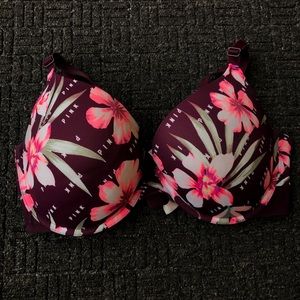 Pink Victoria’s Secret Wear Anywhere Bra 36DD